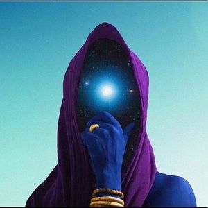 Meet your Posher, Isis